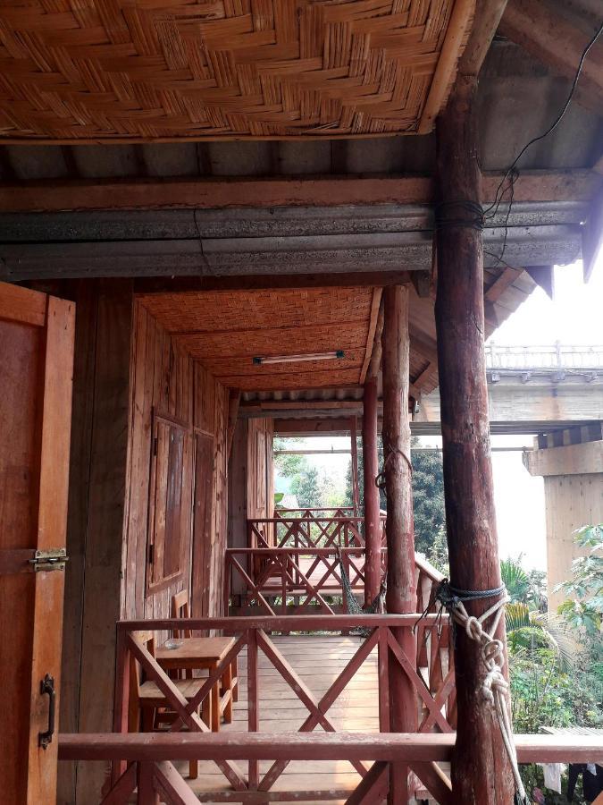 Sunrise Bungalow Hotel Nongkhiaw Esterno foto